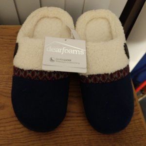 New Dearfoam Slipper Shoes Size 9- 10